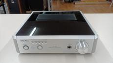 プリメインアンプ|TEAC