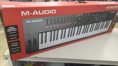 MIDIキーボード|M-AUDIO