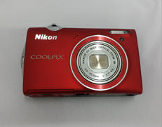 デジタルカメラ|NIKON