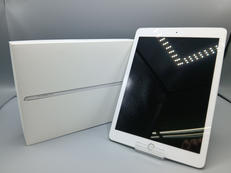 IPAD 第6世代|APPLE/AU
