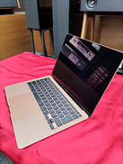 MACBOOK|APPLE