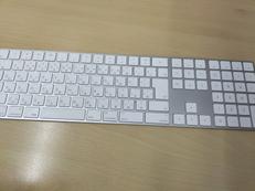MAGIC KEYBOARD|APPLE