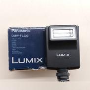 ストロボ|PANASONIC