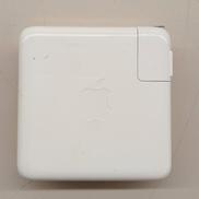 USB-Cパワーアダプタ|APPLE