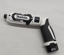 充電式インパクトドライバー|MAKITA