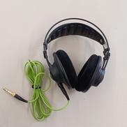 オープン型ヘッドホン|AKG