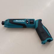 充電式インパクトドライバー|MAKITA