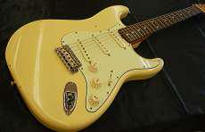 リフィニッシュモデル！|FENDER USA