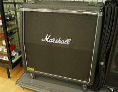 SLASHモデル！|MARSHALL