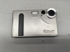 デジタルカメラ|CASIO