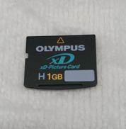 XDピクチャーカード|OLYMPUS