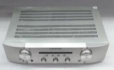 プリメインアンプ|MARANTZ