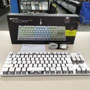 ゲーミングキーボード|ROCCAT