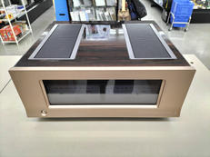 パワーアンプ（トランジスター）|LUXMAN