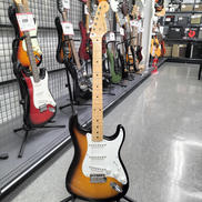ストラトキャスター|FENDER JAPAN
