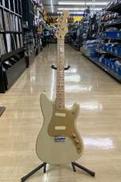 変形ボディ|SQUIER BY FENDER