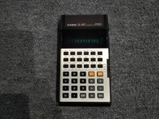 レトロ関数電卓|CASIO