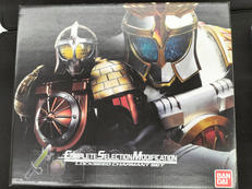 変身アイテム|BANDAI