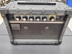 ギターアンプ|ROLAND
