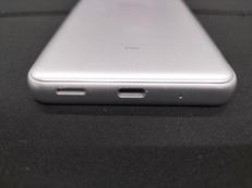 KDDIスマートフォン|SHARP