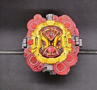 変身アイテム|BANDAI