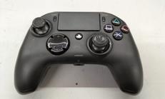 PS4コントローラー|NACON