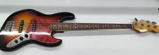 エレキベース|FENDER JAPAN