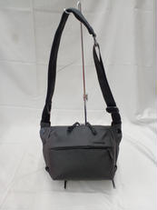 カメラバック|PEAK DESIGN