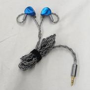 ハイブリッドイヤホン|BQEYZ