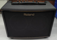 アコースティックギターアンプ|ROLAND