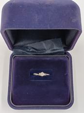 ダイヤリング|総重量3.0g