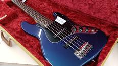 5弦ベース|FENDER