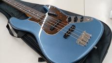 エレキベース|FENDER JAPAN