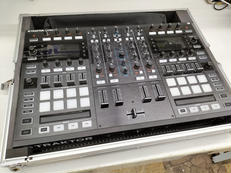 DJコントローラー|NATIVE INSTRUMENTS