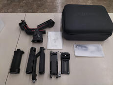 ジンバルスタビライザー|DJI