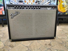 ギターアンプ|FENDER