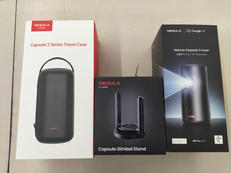 モバイルプロジェクター（専用ケース スタンドセット）|ANKER