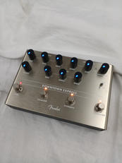 ベース用マルチエフェクター|FENDER