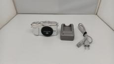 ミラーレス一眼|OLYMPUS