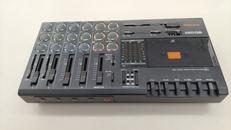 マルチトラックレコーダー|TASCAM