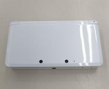 NINTENDO 3DS(ピュアホワイト)|NINTENDO