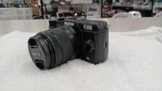 ペンタックスPENTAX Qミラーレスカメラ　動作品　中古良品 Qシリーズ ミラーレス ペンタックス PENTAX Q ホワイト レンズ