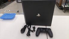 PLAYSTATION 4 PRO