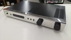 プリメインアンプ|AURA