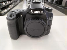 デジタル一眼レフ|CANON