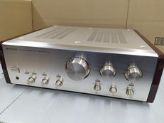 プリメインアンプ|SANSUI