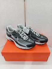 スニーカー|NIKE