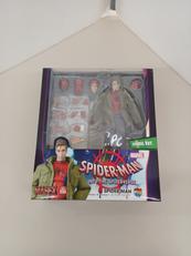 フィギュア|メディコムトイ