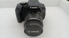 デジタル一眼レフ ダブルレンズキット|CANON