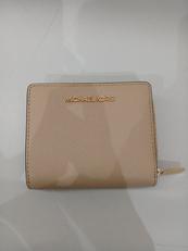 二つ折り財布|MICHAEL KORS